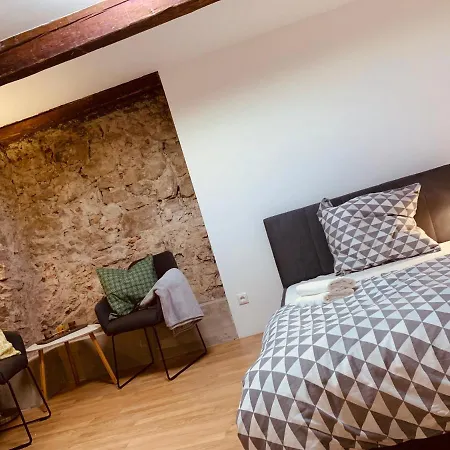 Felix Living 1, Modern & Cozy, Netflix, Smart Tv Passau