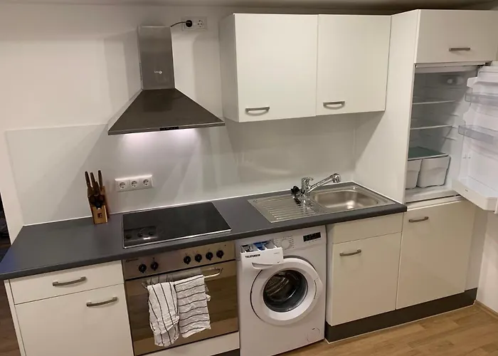 Felix Living 1, Modernes Für 2 Personen, Innenstadt, Smart Tv, Parkplatz Passau